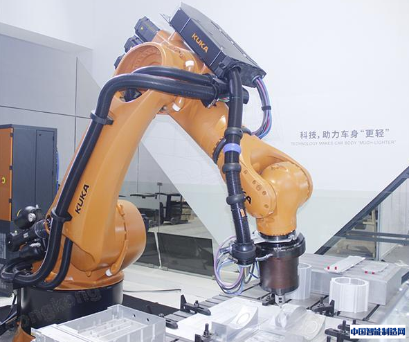 机器人搅拌摩擦焊技术变革汽车制造